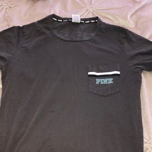 vs pink grey t-shirt